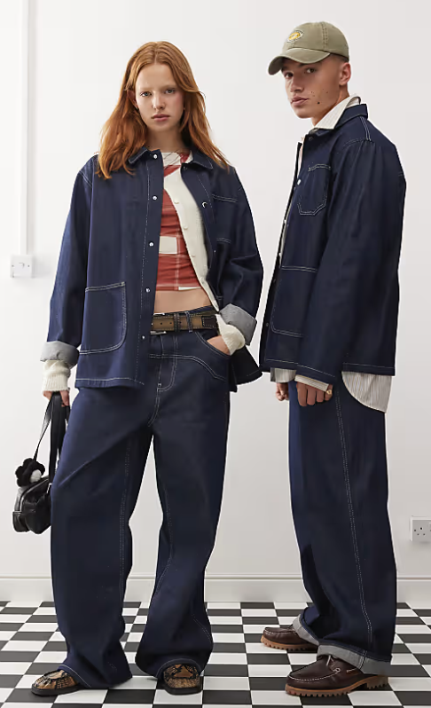 Reclaimed Vintage Unisex Straight Leg Denim Jeans in Clean Indigo - Size Women's 26